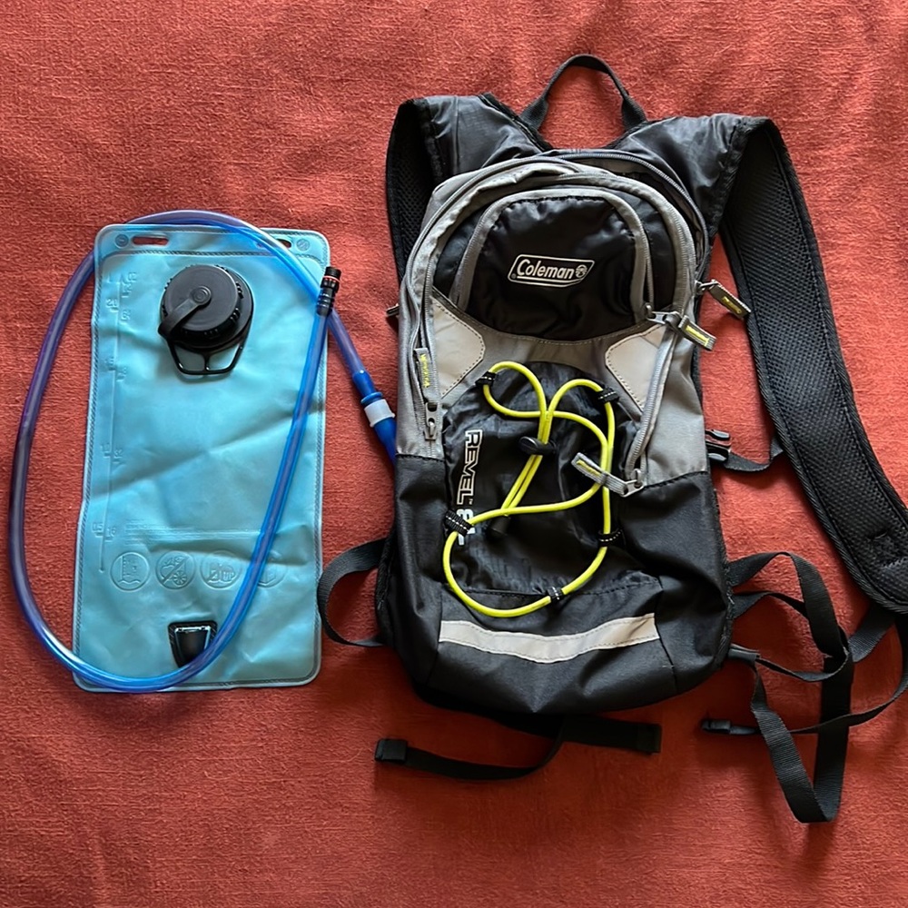 Coleman Revel 8L Backpack + 2L water bladder